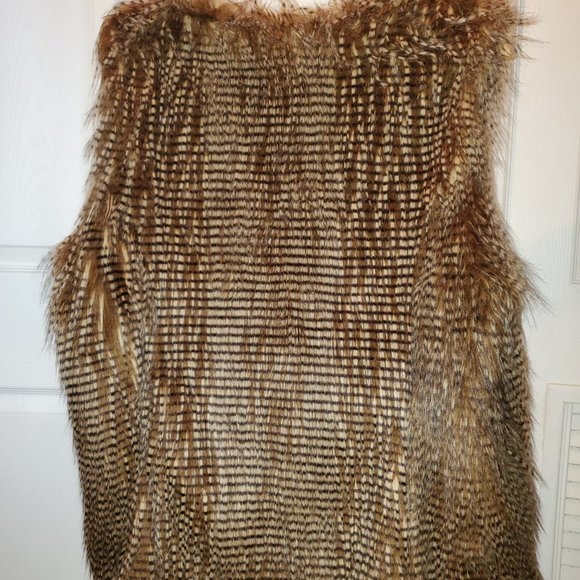 Coat /Vest /Faux Fur Plus Size Women - Picture 5 of 6